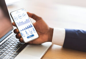 كيفية اختيار برنامج إدارة الموارد البشرية