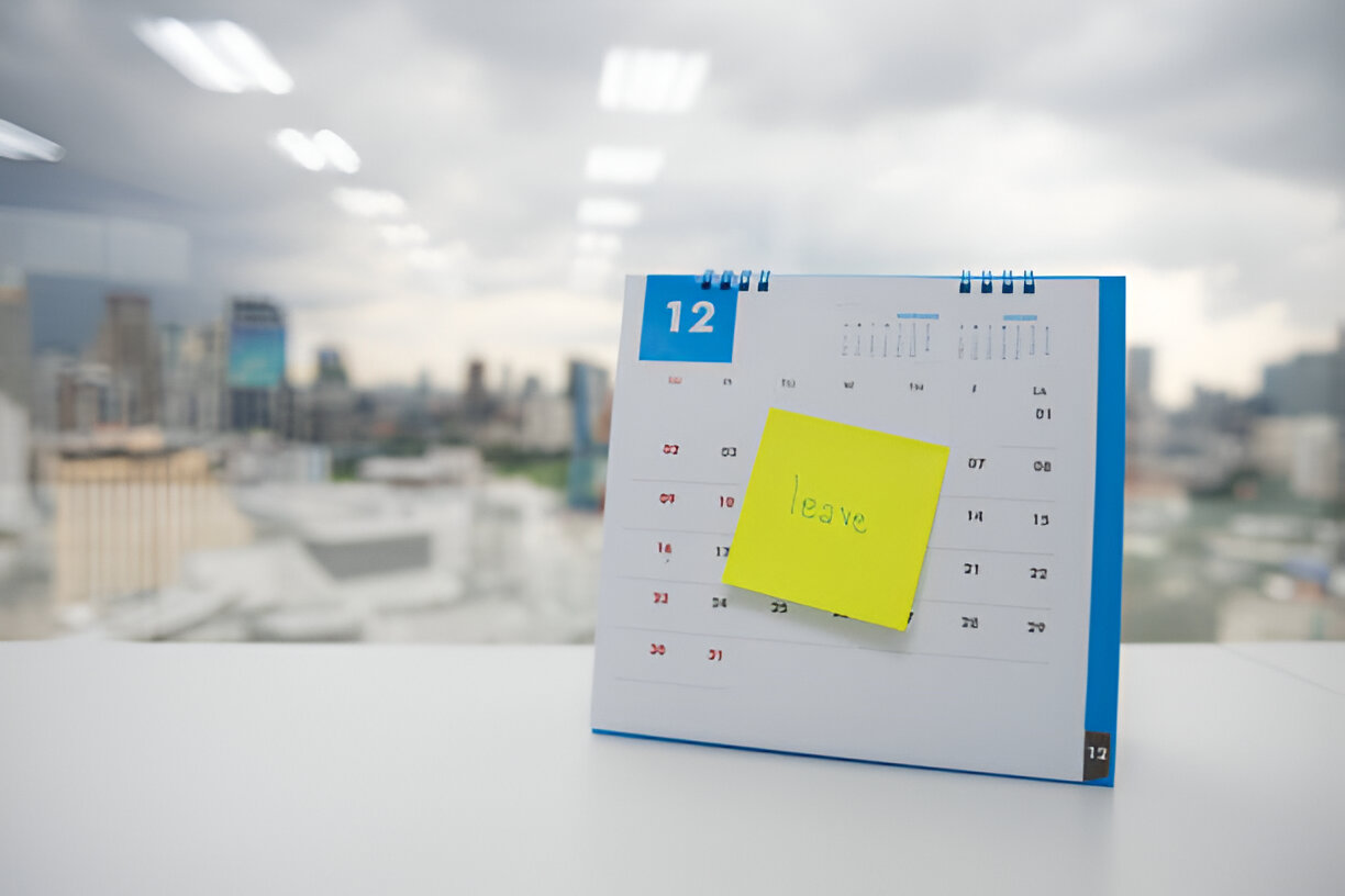 Manual vs Automated Leave Management